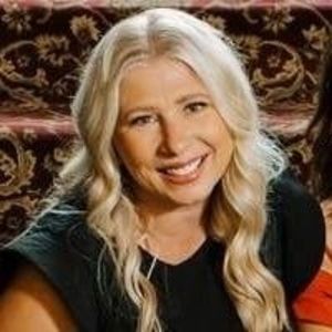 Meet your Posher, Deb